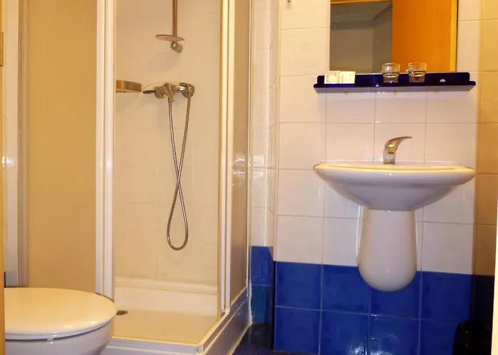 罗梅罗旅馆 招待所 2*